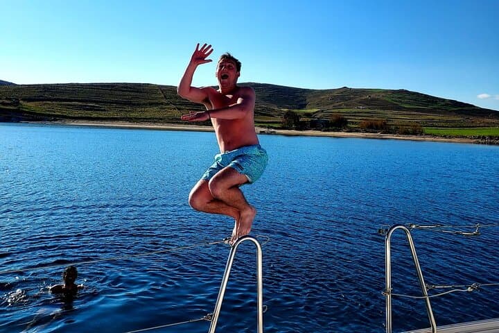 Private sailing cruise-Mykonos Southern Beach Hopping withLunch